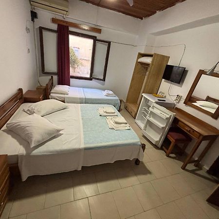 Stelios Rooms To Rent Chania  Exteriör bild