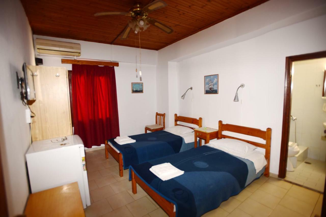 Stelios Rooms To Rent Chania  Exteriör bild